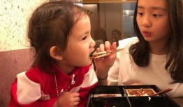 爱姐妹手机在线观看,姐妹情深，共度美好时光