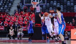 cba最新转会爆料,最新爆料揭示球员转会动向！”