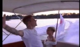 爆料比伯海莉视频,甜蜜瞬间引网友热议