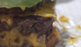 麦蔻爆料牛肉饼怎么做视频,家常美味轻松学