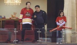 英达爆料喝酒视频,揭秘娱乐圈不为人知的饮酒文化